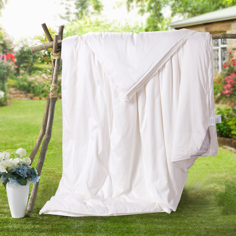 秋丰白玉桑蚕丝被